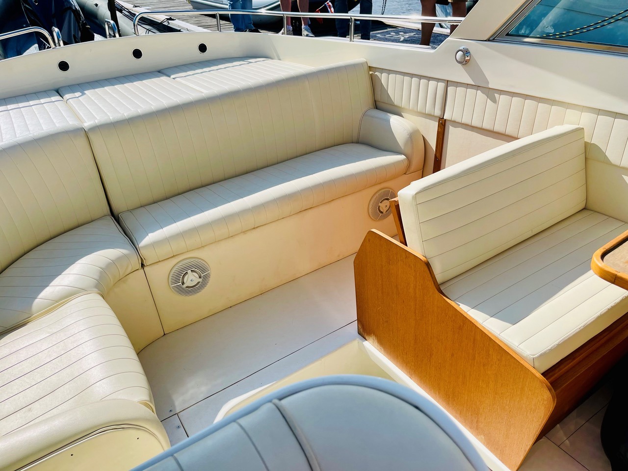 stockholm watertaxi Azzura - 12 gäster