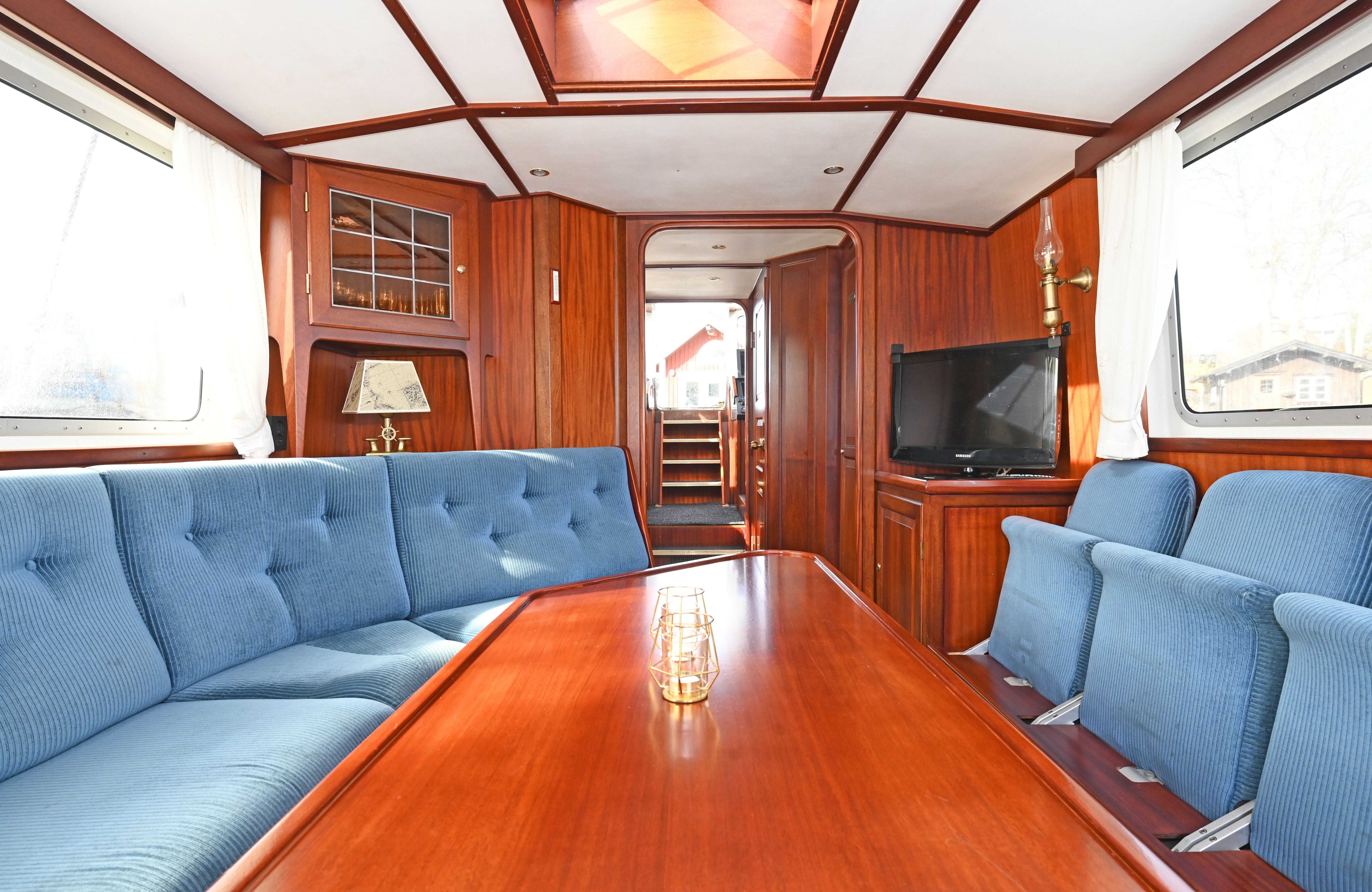 stockholm watertaxi Battleboat - 12 gäster