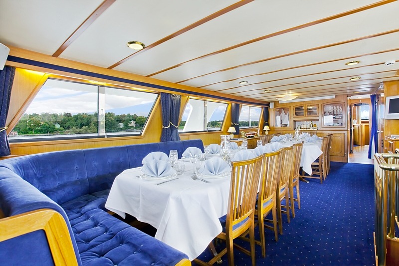 stockholm watertaxi charm - 46 gäster